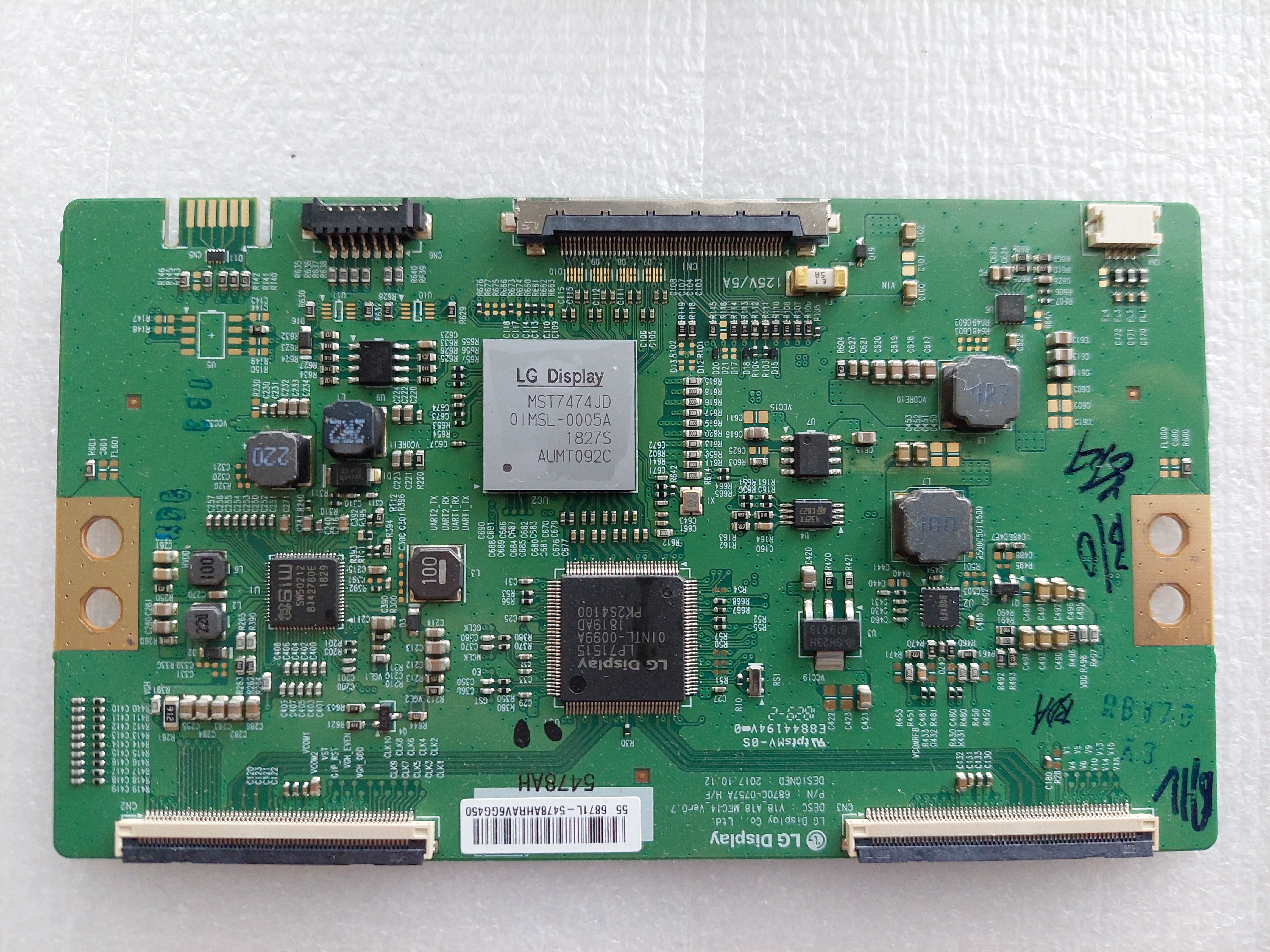 6870C-0757A z Panasonic TX-55FX700E
