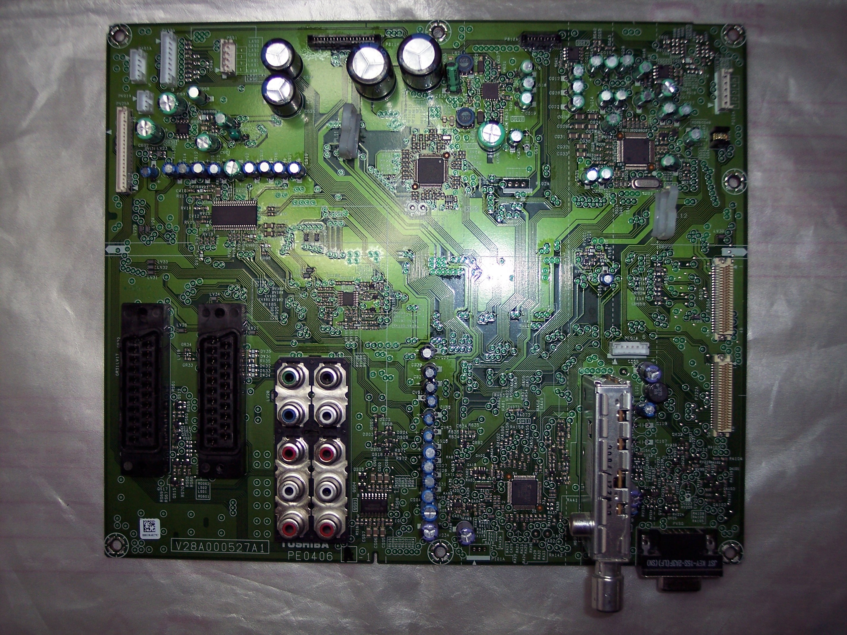 V28A000527A1 , PE0406 , PLC-2147 , V28A000528A0 z TOSHIBA 46XF356D 